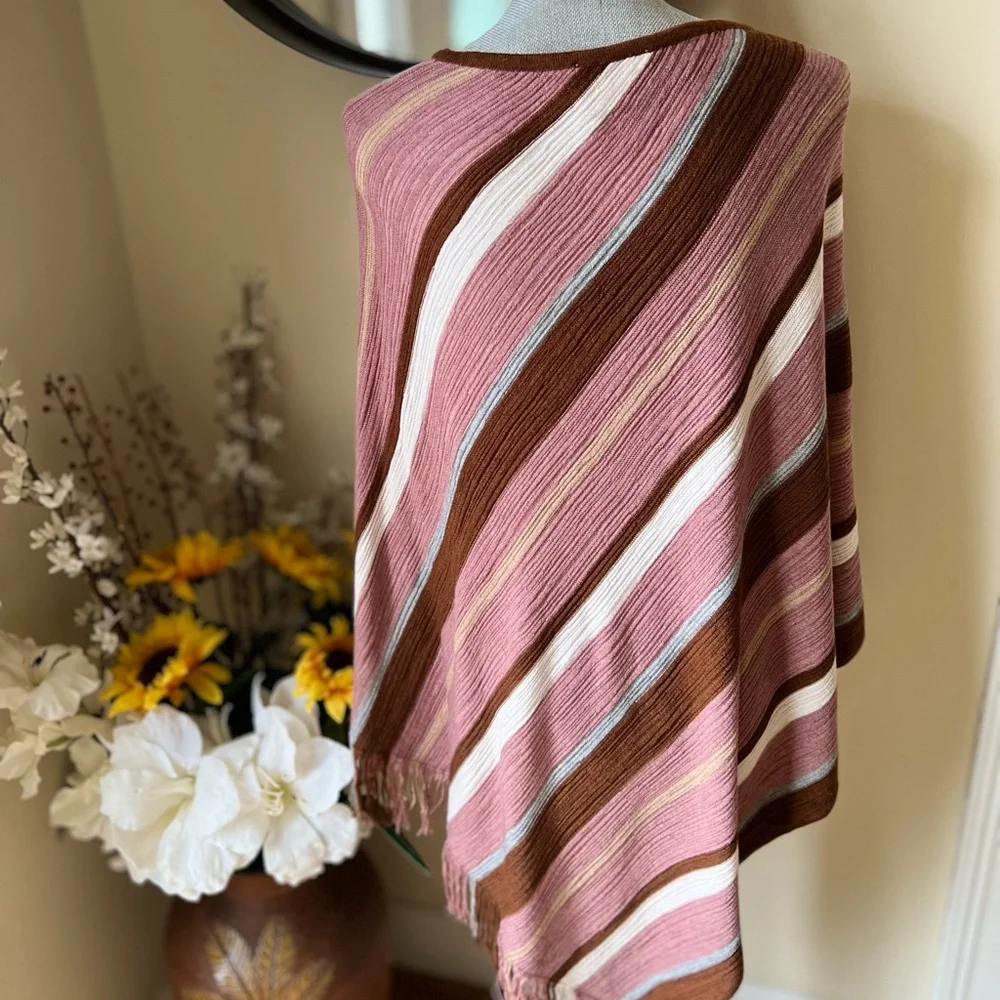 NWT Kerisma Rose Multi Striped Poncho with Fringe.  One Size - Picture 2 of 3